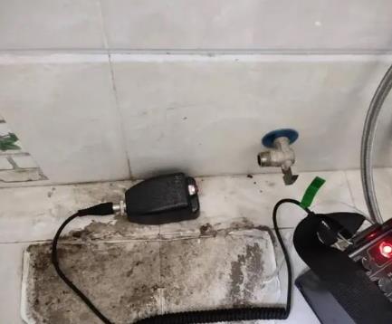 安庆屋顶漏水维修公司分享下卫生间漏水的危害及解决方法